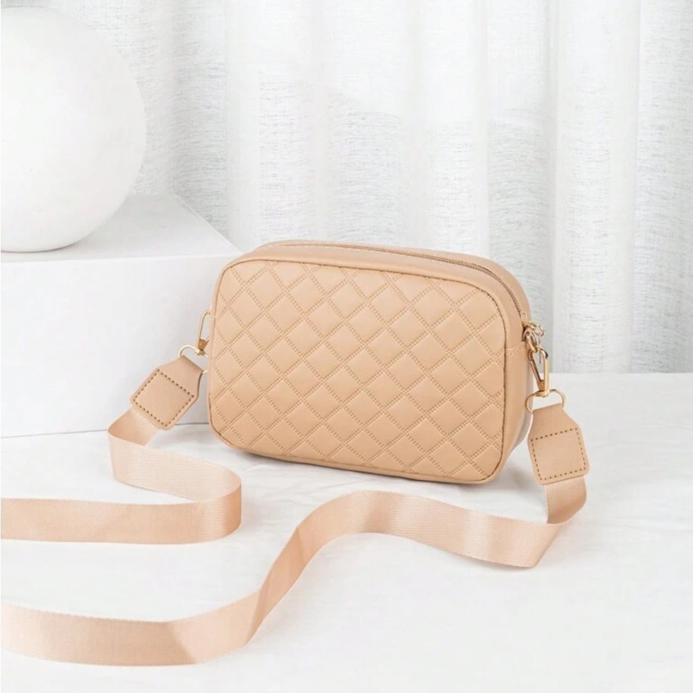 ⚠️Clearance Quilted Apricot Crossbody Bag With Butterfly Charm - Picture 3 of 5